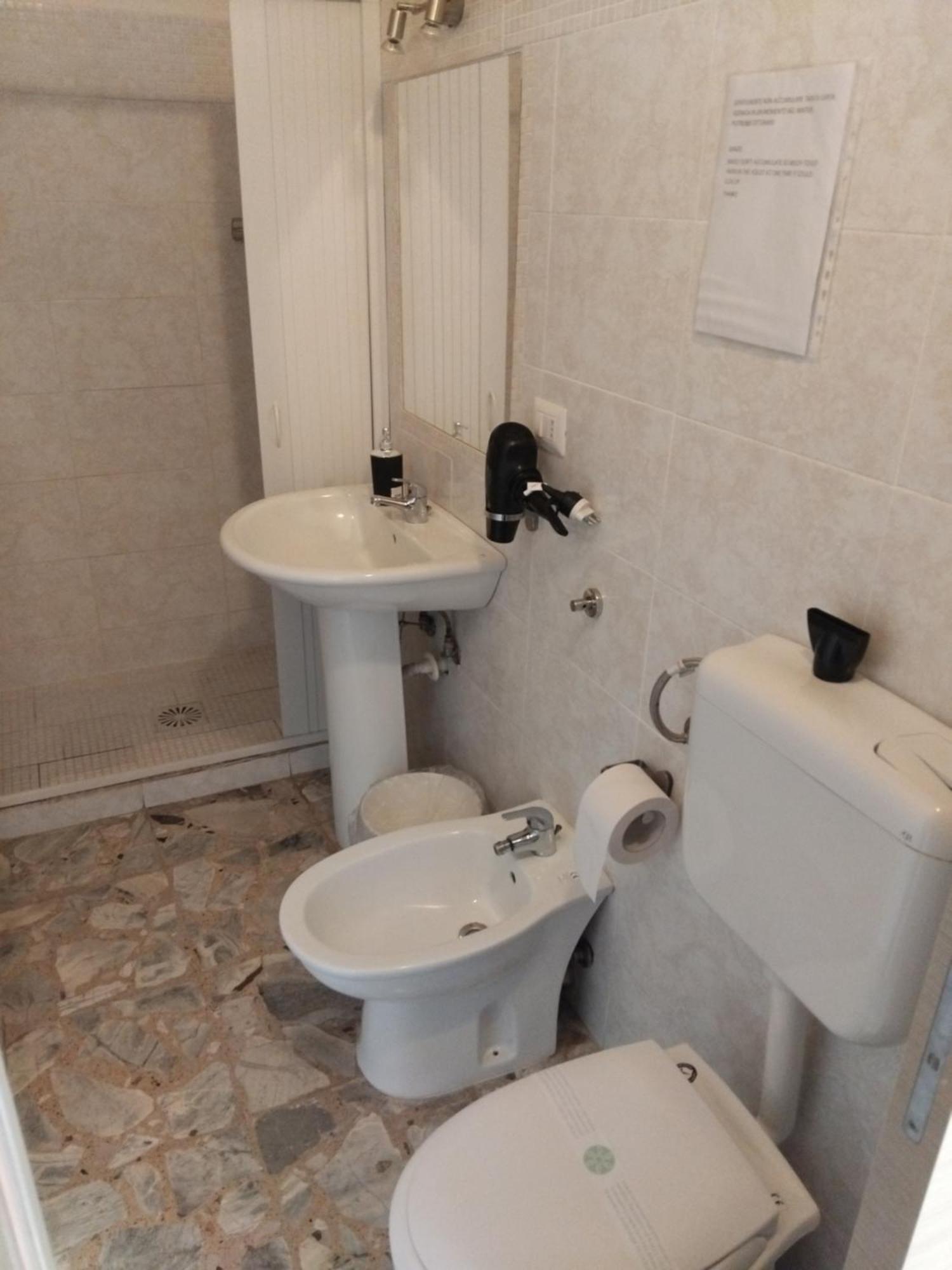Catania Airport Room Bagno Privato In Camera Exterior foto